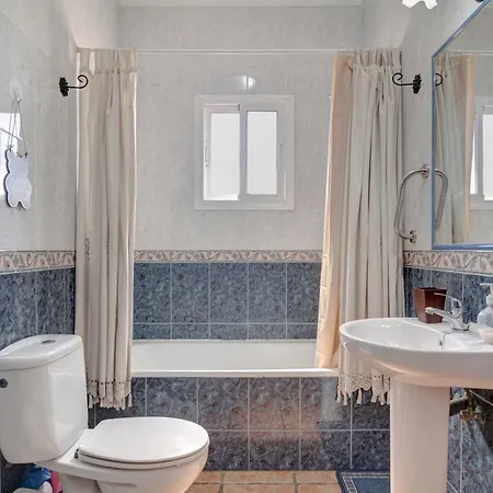 Landhuis Sheyla Maria *