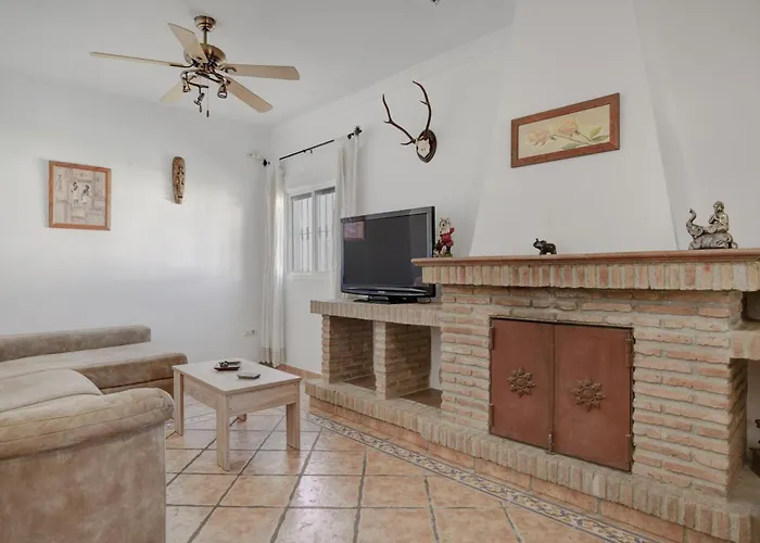 カントリーハウス Sheyla Maria コニル・デ・ラ・フロンテラ